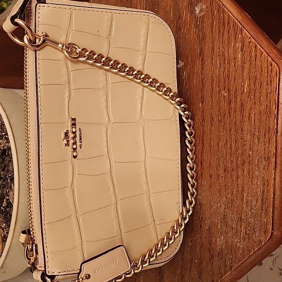 Coach Handbags - COACH Nolita NWOT
